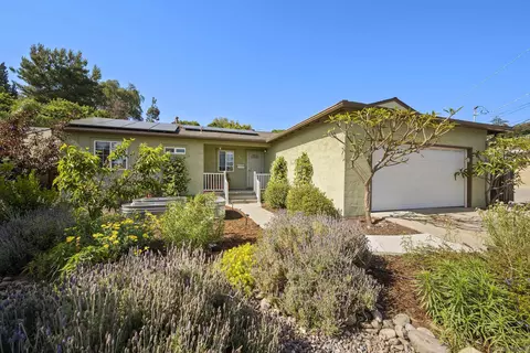 8060 Laird St, La Mesa, CA 91942