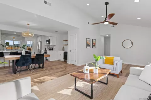 7913 Whelan Dr, San Diego, CA 92119
