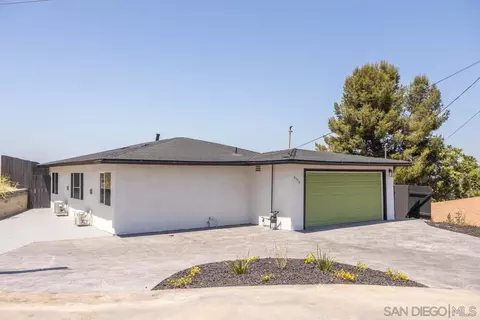 9356 Starcrest Dr, Santee, CA 92071