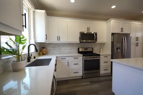 16046 Veridian Cir, San Diego, CA 92127