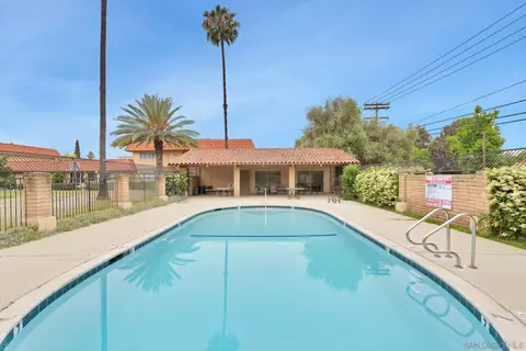 Exterior - 901 N Fig St #E, Escondido, CA 92026 photo 6 of 7