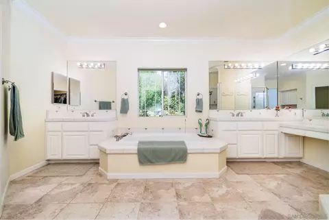 2142 Eastom Way, Fallbrook, CA 92028 photo 28