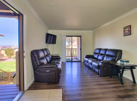1423 Graves #234, El Cajon, CA 92021 photo 11