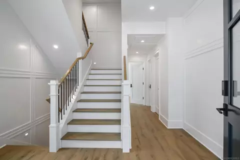 Entry Way - 711 F Ave, Coronado, CA 92118 photo 7 of 7