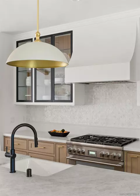 Kitchen - 711 F Ave, Coronado, CA 92118 photo 5 of 5