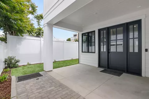Exterior - 711 F Ave, Coronado, CA 92118 photo 5 of 7