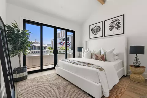 Bedroom - 711 F Ave, Coronado, CA 92118 photo 1 of 2