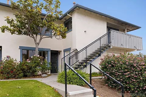 3466 Los Mochis, Oceanside, CA 92056