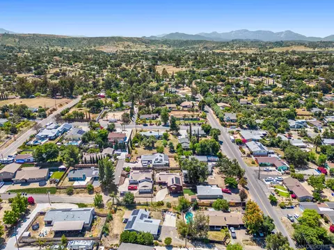 View/Area - 678 Sabrina Ter, Ramona, CA 92065 photo 2 of 5
