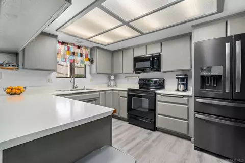 Kitchen - 678 Sabrina Ter, Ramona, CA 92065 photo 1 of 4