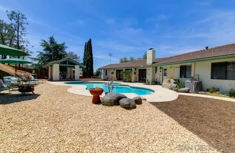 2212 Pence Dr, El Cajon, CA 92019 photo 29