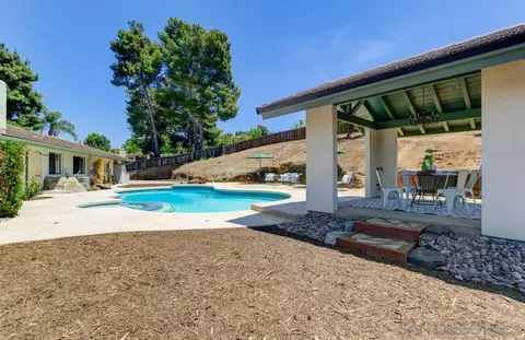 2212 Pence Dr, El Cajon, CA 92019 photo 31