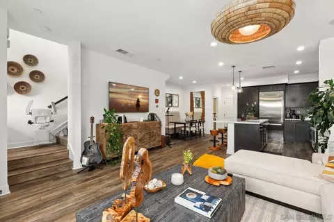 Living - 8684 Tobago Ln, Santee, CA 92071 photo 4 of 4
