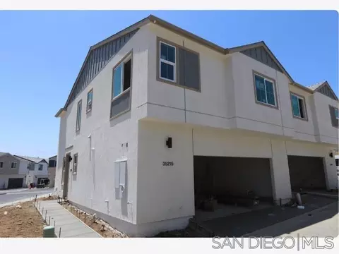 35215 Tuft Ln #202, Fallbrook, CA 92028 photo 2