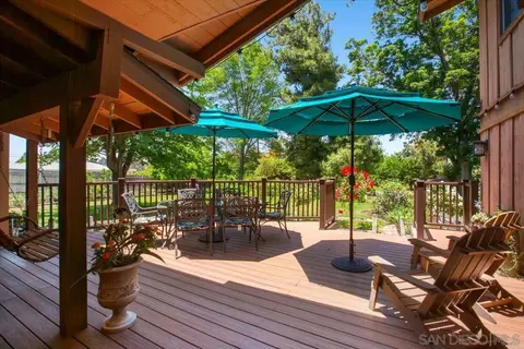 Exterior - 719 Davis St, Ramona, CA 92065 photo 10 of 18