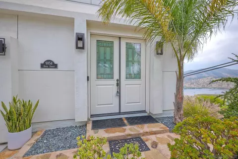 9854 Apple St, Spring Valley, CA 91977 photo 2