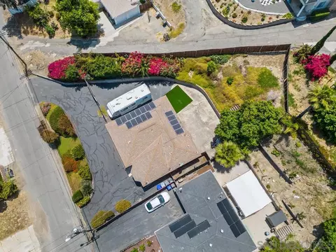 View/Area - 2128 El Prado Ave, Lemon Grove, CA 91945 photo 2 of 2