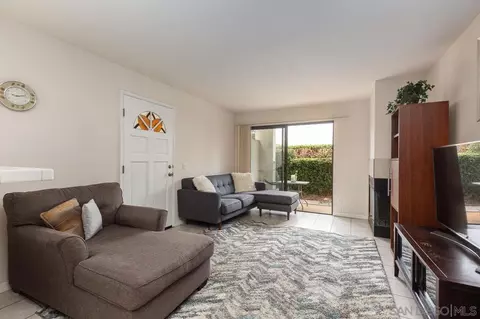 2425 Cranston Dr #211, Escondido, CA 92025 photo 3