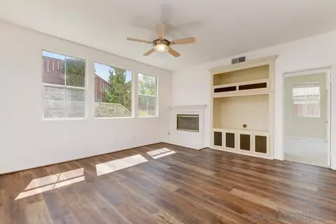 5181 Bluegrass Way, Oceanside, CA 92057 photo 11