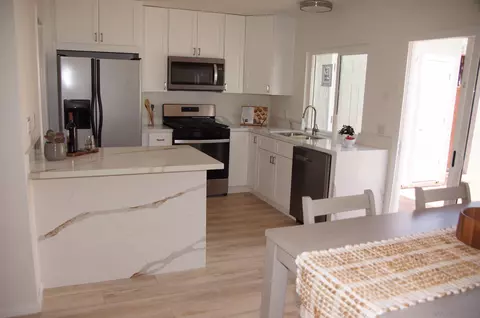 Kitchen - 9411 Carlton Oaks Dr #D, Santee, CA 92071 photo 1 of 5