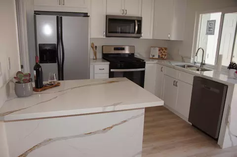 Kitchen - 9411 Carlton Oaks Dr #D, Santee, CA 92071 photo 2 of 5
