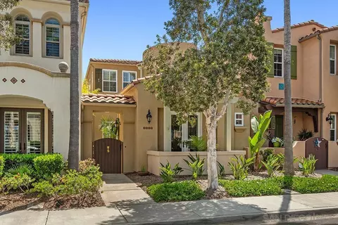 2717 E Bainbridge Rd, San Diego, CA 92106