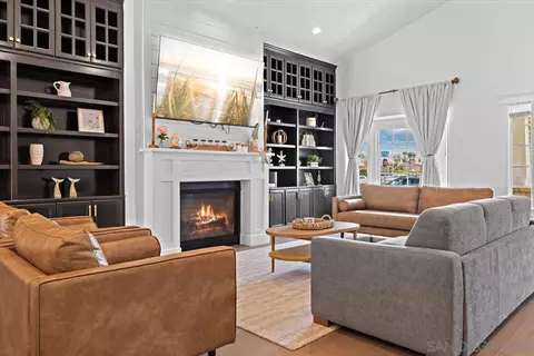 1397 Eckman Ave, Chula Vista, CA 91911 photo 3
