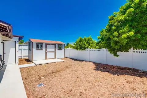 Exterior - 1416 Rolling Hls, Oceanside, CA 92056 photo 9 of 12