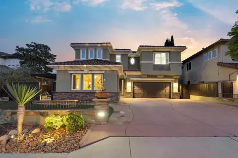 3969 Corte Mar De Hierba, San Diego, CA 92130