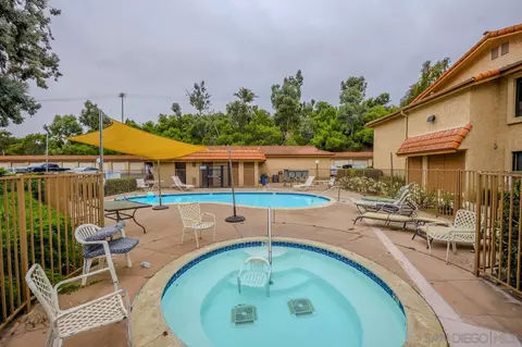 265 Loma Alta #C8, Oceanside, CA 92054 photo 2