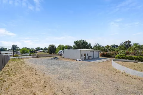 Exterior - 821 Steffy Rd, Ramona, CA 92065 photo 4 of 9