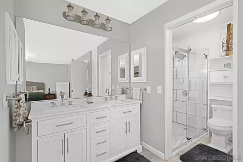 Bath - 821 Steffy Rd, Ramona, CA 92065 photo 1 of 2