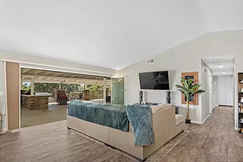 Living - 821 Steffy Rd, Ramona, CA 92065 photo 1 of 2