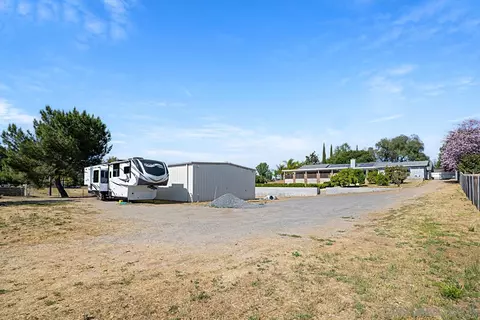 Exterior - 821 Steffy Rd, Ramona, CA 92065 photo 5 of 9