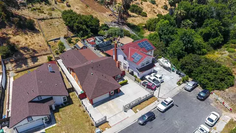 5811 Cervantes Ave, San Diego, CA 92114