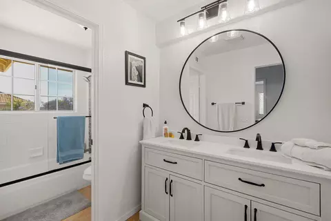 5165 Bella Collina St, Oceanside, CA 92056 photo 22