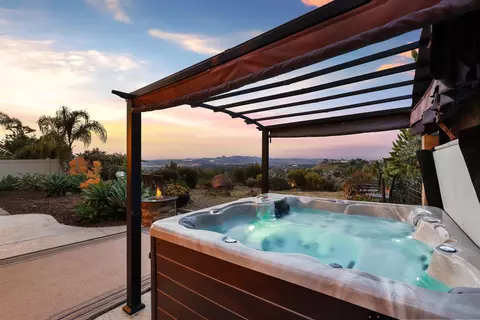 5165 Bella Collina St, Oceanside, CA 92056
