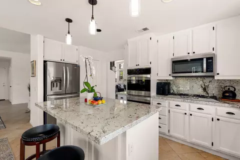 5165 Bella Collina St, Oceanside, CA 92056 photo 9