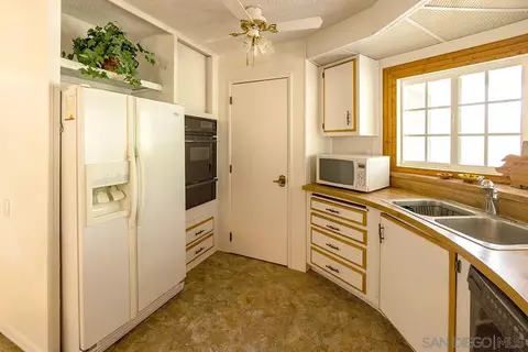 Kitchen - Undisclosed, Julian, CA 92036 photo 2 of 4