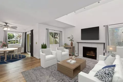 355 N Melrose Dr UNIT C, Vista, CA 92083