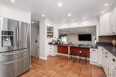 1660 Hawk Ridge Pl, Escondido, CA 92027 photo 8