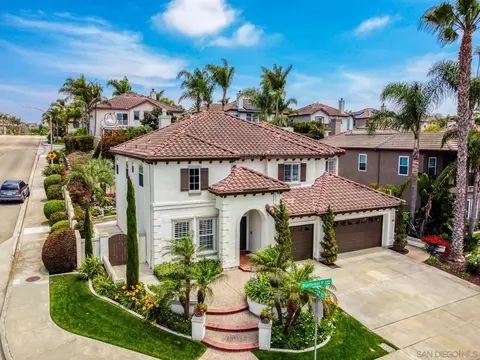 6552 Bluebonnet Dr, Carlsbad, CA 92011