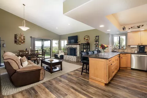 Kitchen - 9318 Northview Ter, Santee, CA 92071 photo 1 of 3