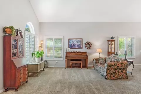 Living - 13994 Hickory St, Poway, CA 92064 photo 1 of 3