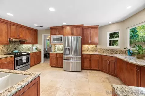 Kitchen - 13994 Hickory St, Poway, CA 92064 photo 1 of 3