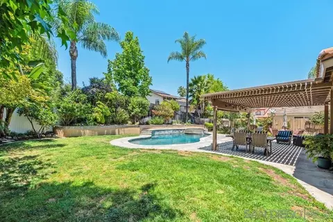 Exterior - 13994 Hickory St, Poway, CA 92064 photo 4 of 14