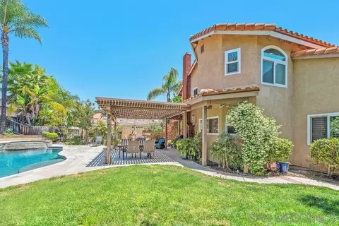 Exterior - 13994 Hickory St, Poway, CA 92064 photo 5 of 14