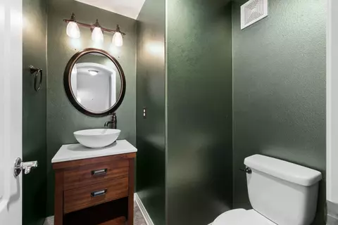 Bath - 12 Via Montisi, Santee, CA 92071 photo 3 of 3