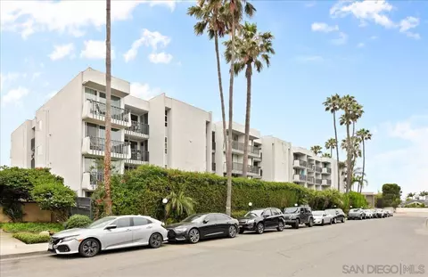 727 Sapphire St #410, San Diego, CA 92109