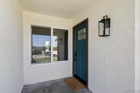 1523 Kenora, Escondido, CA 92027 photo 5